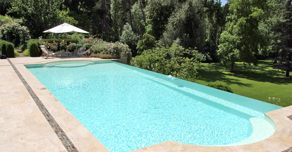 piscine à débordement- Piscine & Jardin