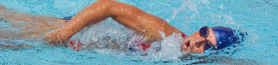 Systèmes de nage à contre courant pour piscine