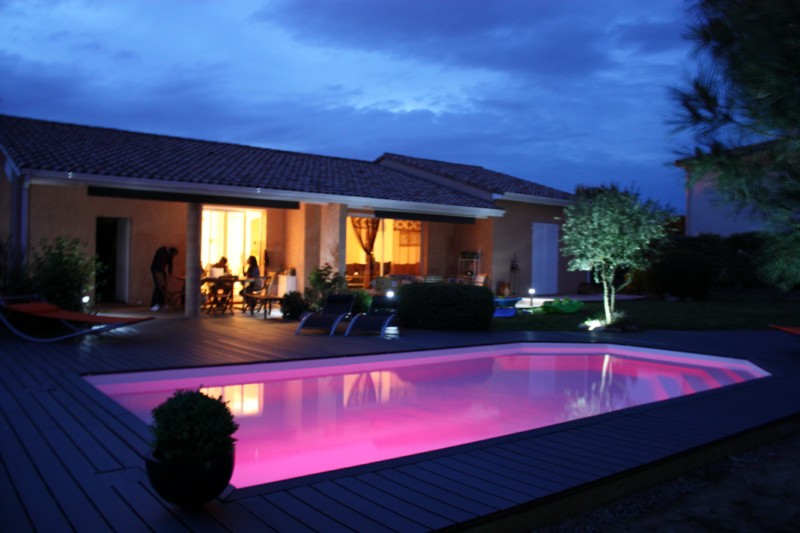 eclairage piscine couleur led