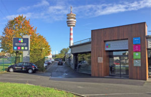 Magasin Piscine et Jardin Lille situé sur le Boulevard de l'ouest à Villeneuve d'ascq